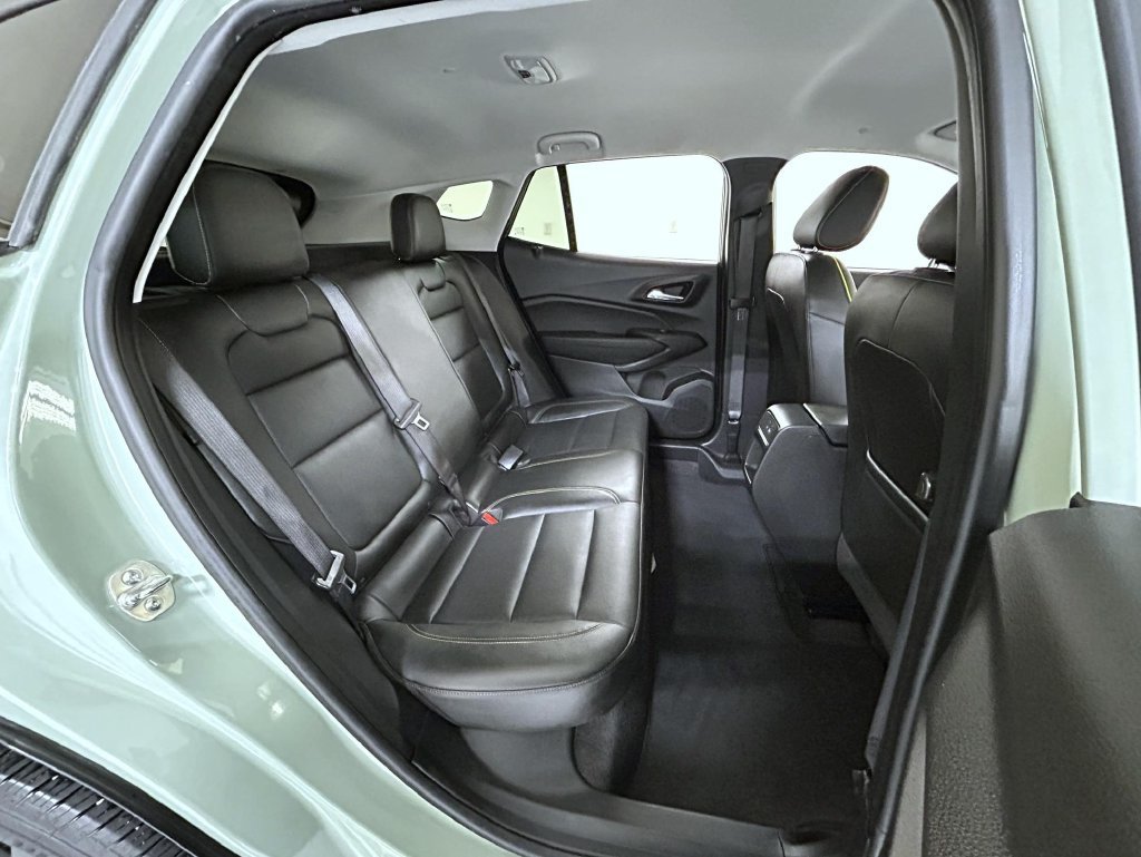 Certified 2025 Chevrolet Trax ACTIV FWD image 19