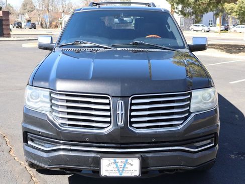 Used 2015 Lincoln Navigator 4WD image 12