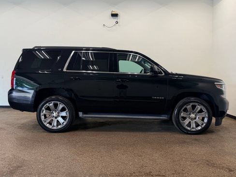 Used 2019 Chevrolet Tahoe LT w/ Luxury Package AWD/4WD image 7