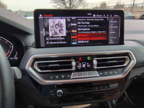 Certified 2023 BMW X3 xDrive30i w/ Premium Package image 30