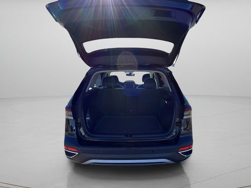 New 2026 Volkswagen Taos SE AWD/4WD image 15