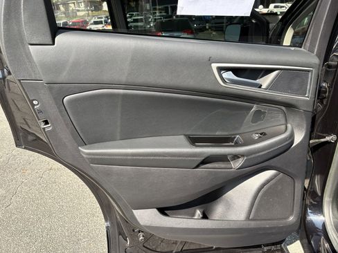 Used 2019 Ford Edge SEL w/ Equipment Group 201A image 13