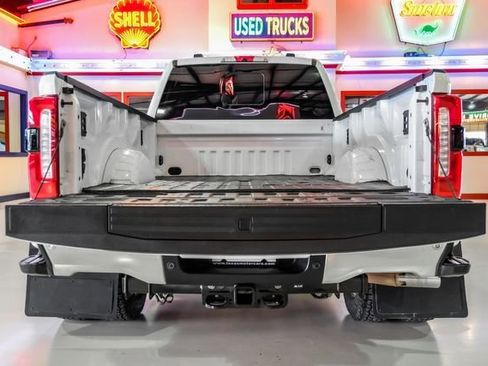 Used 2023 Ford F350 Lariat w/ Lariat Ultimate Package AWD/4WD image 8