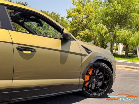 Used 2024 Lamborghini Urus Performante AWD/4WD image 63