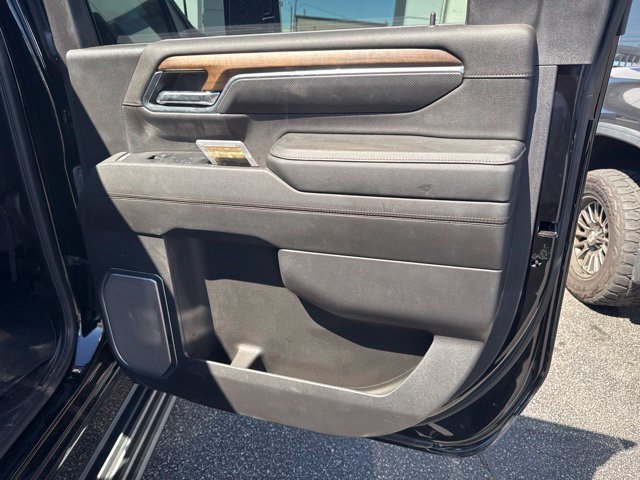 Used 2024 Chevrolet Silverado 2500 High Country w/ Midnight Edition AWD/4WD image 29