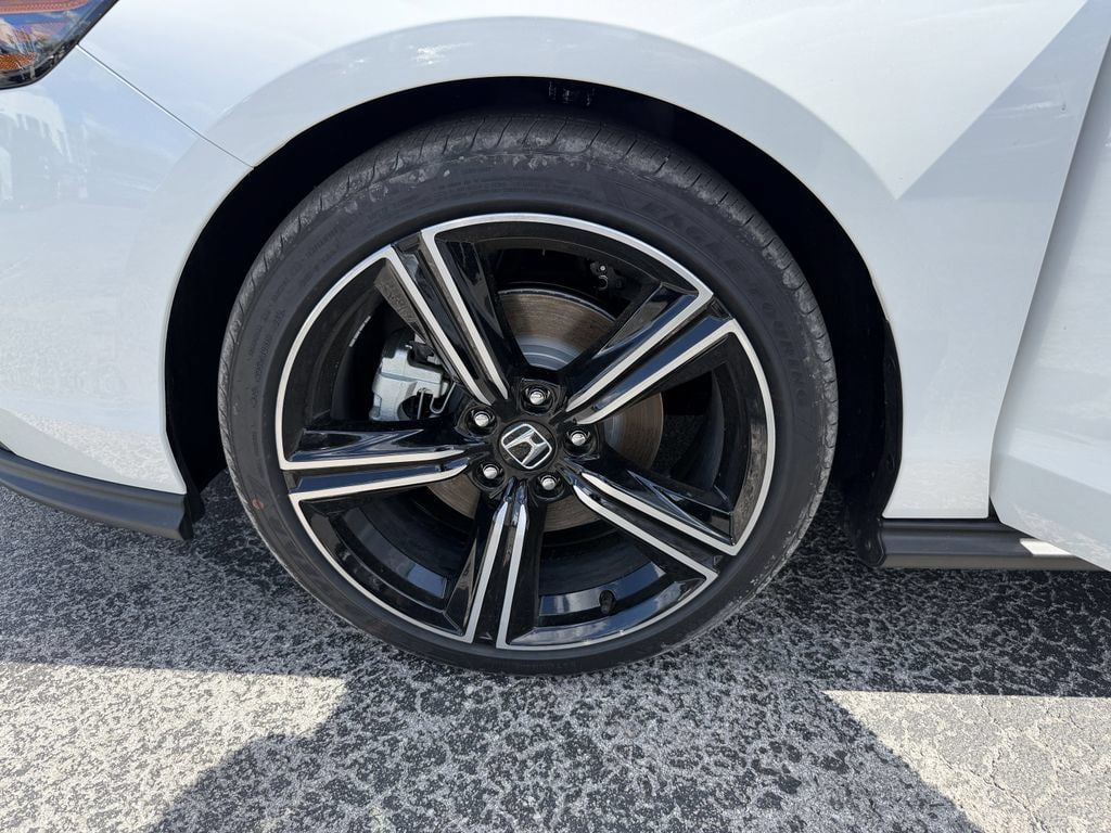 Used 2026 Honda Accord Sport image 27