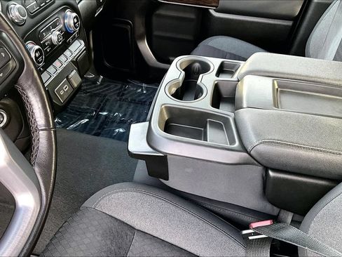 Used 2022 GMC Sierra 1500 SLE AWD/4WD image 18