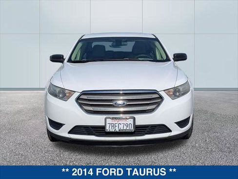 Used 2014 Ford Taurus SE image 8