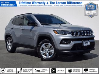 Used 2024 Jeep Compass Latitude image 1