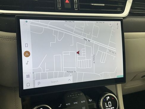 Used 2026 Jaguar F-PACE R-Dynamic S image 25