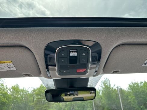 Used 2023 Hyundai Santa Fe Limited image 20