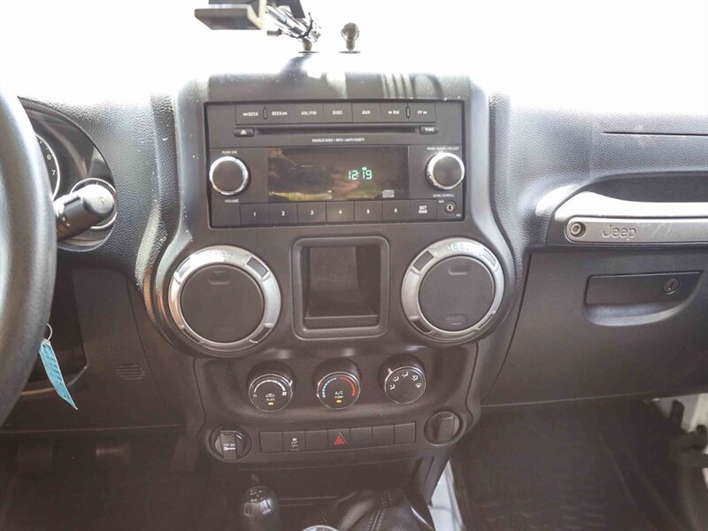 Used 2014 Jeep Wrangler Sport AWD/4WD image 25