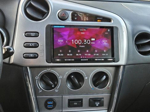 Used 2006 Toyota Matrix XR image 26