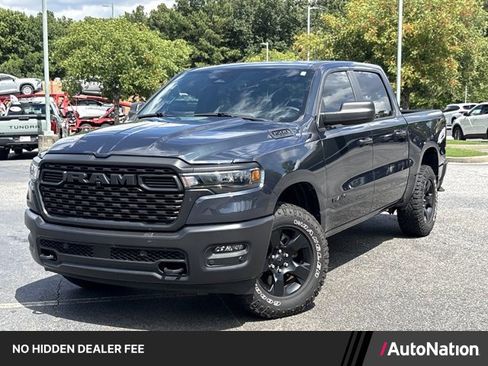 Used 2025 RAM 1500 Warlock AWD/4WD image 1
