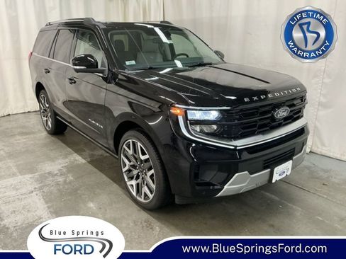 New 2025 Ford Expedition Platinum w/ Platinum Ultimate Package AWD/4WD image 1
