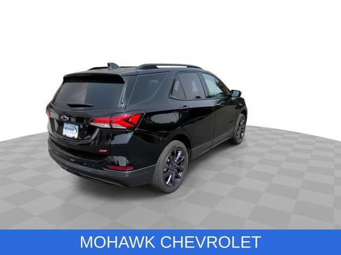 Certified 2024 Chevrolet Equinox RS AWD/4WD image 8