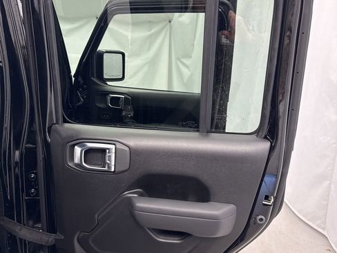 New 2026 Jeep Wrangler Sport S image 40