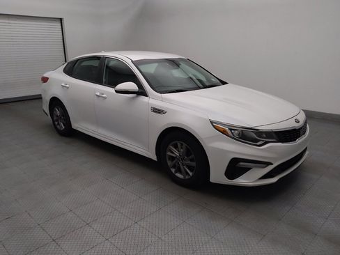 Used 2020 Kia Optima LX FWD image 11