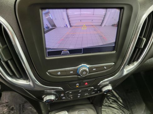 Used 2024 Chevrolet Equinox LT image 14