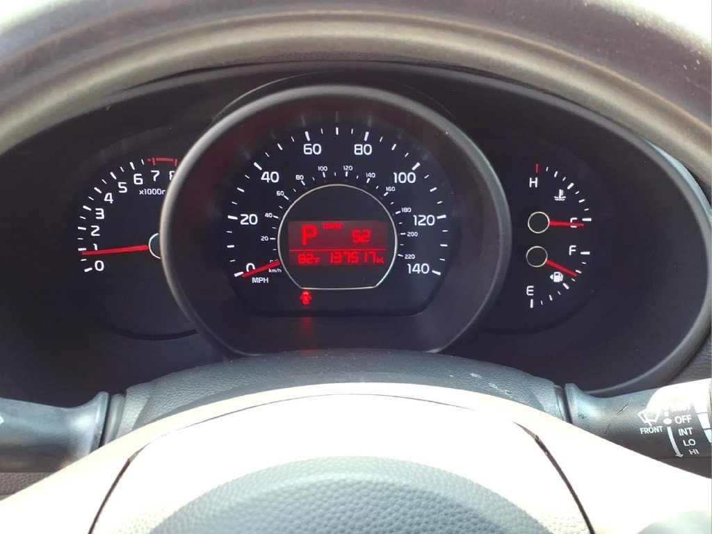 Used 2018 Kia Soul + FWD image 5