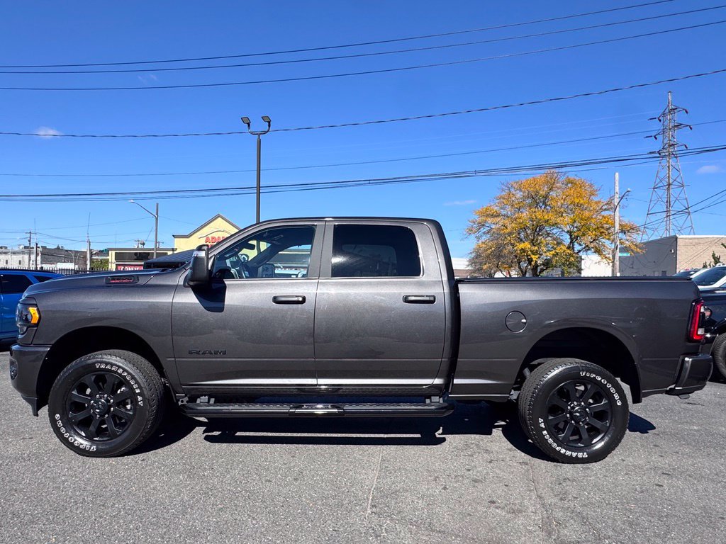 Certified 2024 RAM 2500 Big Horn w/ Night Edition AWD/4WD image 4