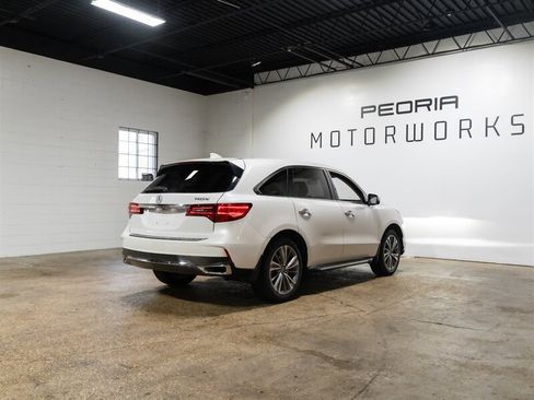 Used 2018 Acura MDX FWD w/ Technology Package image 7