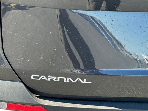 New 2026 Kia Carnival LXS image 27