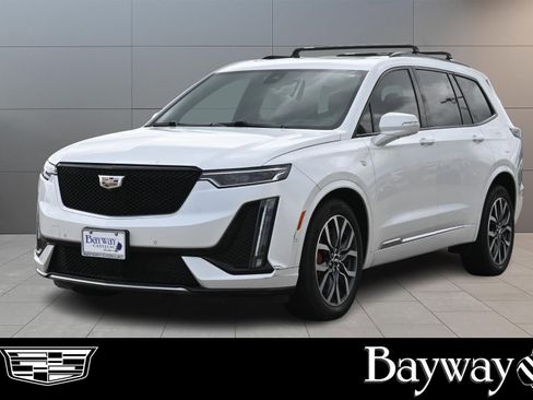 Used 2023 Cadillac XT6 Sport w/ Technology Package AWD/4WD image 1