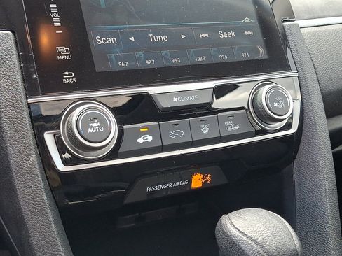 Used 2016 Honda Civic EX image 18