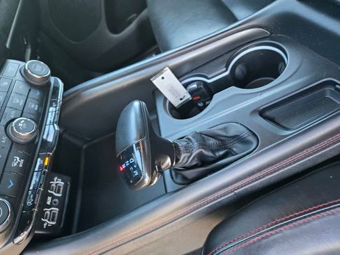 Used 2023 Dodge Durango GT RWD image 14