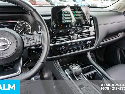 Used 2025 Nissan Pathfinder SL w/ SL Premium Package image 35