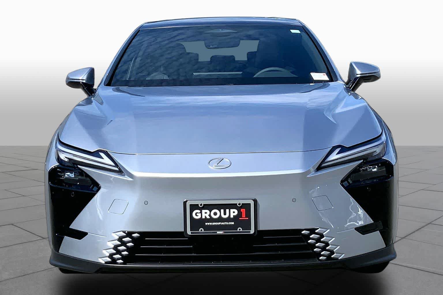 New 2026 Lexus ES 500e w/ Convenience Package AWD/4WD image 3