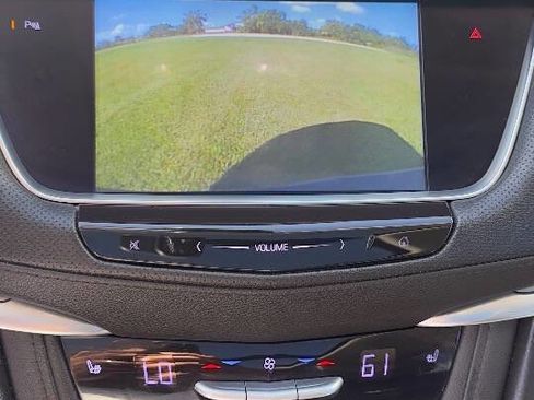 Used 2018 Cadillac XT5 Luxury w/ Driver Awareness Package image 22