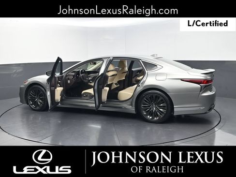Used 2020 Lexus LS 500 w/ Interior Upgrade Package RWD image 37