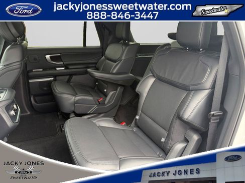 New 2027 Ford Expedition Max Platinum w/ Stealth Appearance Package RWD image 13