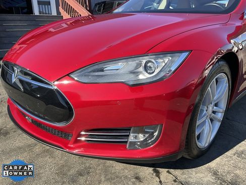 Used 2014 Tesla Model S 85 image 88