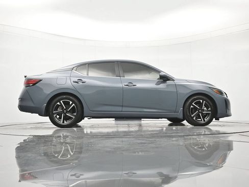 Used 2024 Nissan Sentra SV w/ Lighting Package FWD image 39