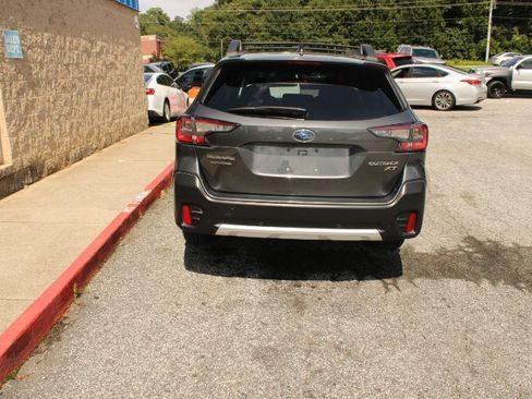 Used 2021 Subaru Outback Limited XT AWD/4WD image 5