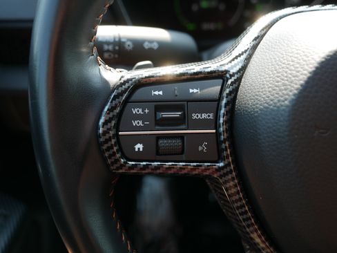 Used 2025 Honda CR-V Sport image 31