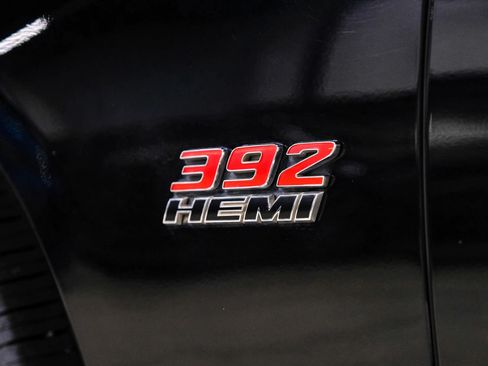 Used 2016 Dodge Charger SRT w/ Harman/Kardon Audio Group RWD image 58