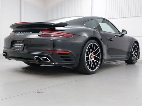 Certified 2019 Porsche 911 Turbo image 7