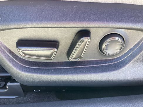 Used 2026 Toyota Camry SE image 14