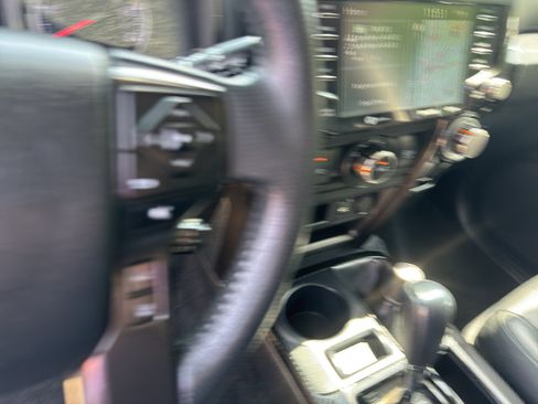 Used 2021 Toyota 4Runner TRD Off-Road Premium image 25