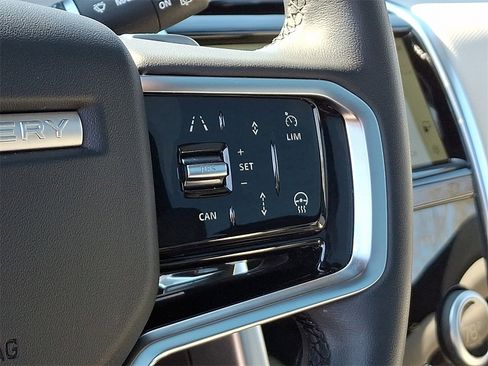 Used 2023 Land Rover Discovery Sport SE R-Dynamic image 24