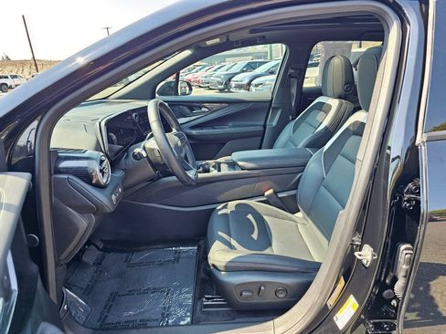 Used 2024 Chevrolet Blazer EV LT AWD/4WD image 21