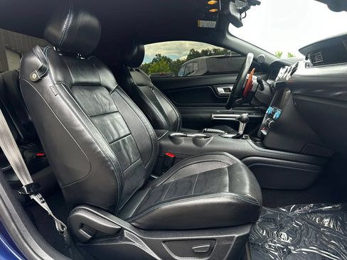 Used 2020 Ford Mustang GT Premium w/ GT Performance Package RWD image 37