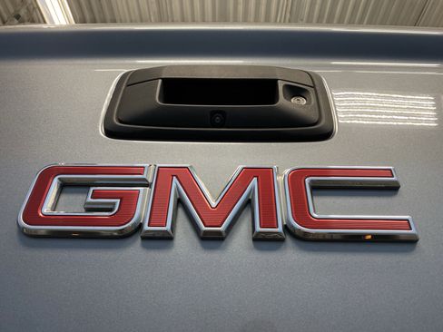 Used 2018 GMC Canyon SLT w/ Driver Alert Package image 34