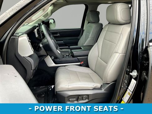 Used 2024 Toyota Sequoia SR5 w/ SR5 Premium Package AWD/4WD image 21