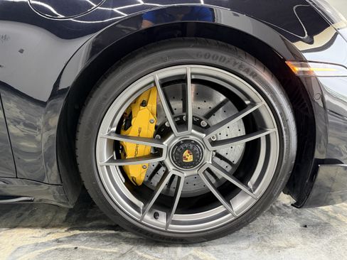 Used 2022 Porsche 911 Turbo S AWD/4WD image 39