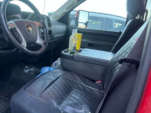 Used 2011 Chevrolet Silverado 1500 LT w/ All-Star Edition AWD/4WD image 6